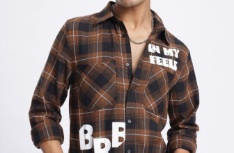 Glitchez Men Checkered Casual Brown Shirt