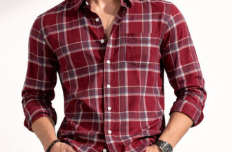 RIVERWEAR Men Checkered Casual Red Shirt