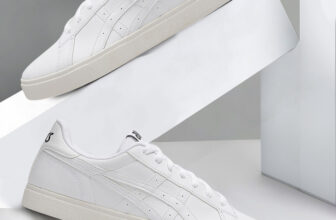 Asics CLASSIC CT S Sneakers For Men(White , 10)