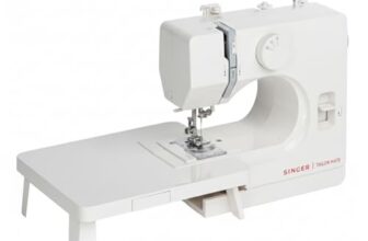 SINGER Tailor Mate Straight Stitch Sewing Machine with Free Arm | LED Light, Foot Pedal & Extension Table | 3 Stitch Length Options | 1-Year Warranty