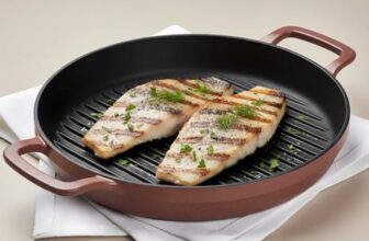 Ember Cookware Pre-Seasoned Cast Iron Grill Pan 26 cm | Induction Cookware | 10 Year Warranty | Cast Iron Cookware | Heavy Duty | Griddle Pan for Steak, Vegetables & Sandwich | Terracotta