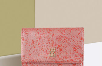 Baggit Casual Red  Clutch