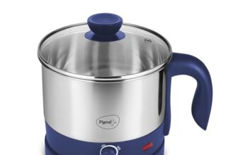 Pigeon Kessel Multipurpose Kettle 1.5 litres with Stainless Steel Body, used for boiling Water and milk, Tea, Coffee, Oats, Noodles, Soup etc 600 Watt (Blue)