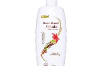 Patanjali Kesh Kanti Shikakai Hair Cleanser 650 Ml, Natural Conditioning Shampoo For Dry & Damaged Hair, Scalp Cleansers for Men and Women, All Hair Types