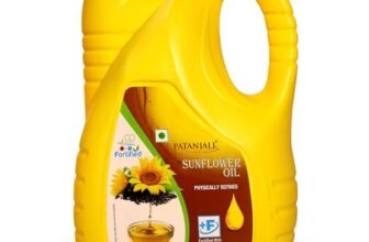 Patanjali Fortified Sunflower Oil Cold Pressed Cooking oil suitable for Cooking & Frying, Nutrient-Rich & Cholesterol Free Cooking Oil for Everyday Use, 5L Jar