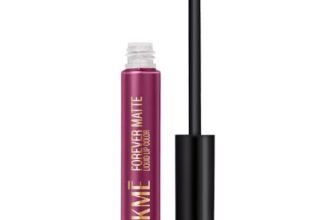 Lakme Forever Matte Liquid Lip Colour, Long-Lasting Liquid Lipstick, Lightweight & Transferproof, Smudgeproof – Purple Pout, 5.6ml