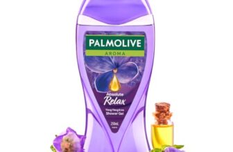 Palmolive Aroma Absolute Relax Body Wash, Gel Based Shower Gel with 100% Natural Ylang Ylang Essential Oil & Iris Extracts – pH Balanced, No Parabens, No Silicones, 250ml Bottle