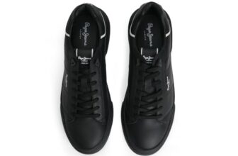 Pepe Jeans Men’s Eaton Basic Lightweight Factory Black Cupsole Sneakers, 7