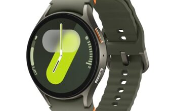 Samsung Galaxy Watch 7 (44mm, Green, BT+LTE) with 3nm Processor | Dual GPS | Sapphire Glass & Armour Aluminum | 5ATM & IP68 | HR, SpO2, BP & ECG Monitor