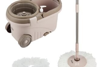 Amazon Brand – Presto! Clean Plastic Spin Mop | Durable Plastic Build with 2 Microfiber Refills | Big Wheels & Drag Handle | 360° Spin Mop with Telescopic Handle | Chestnut