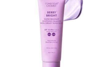 Conscious Chemist® Berry Bright Sunscreen SPF 50 PA++++ 20g | In-Vivo Tested Face Sunscreen | Lightweight Gel Formula | Niacinamide & Blackberry Extract | Hybrid Broad Spectrum UVA & UVB Protection | Non-Greasy, No White Cast | Water Resistant | For Oily, Combination & All Skin Types