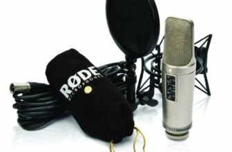 Rode NT2-A Large Diaphragm 3 Polar Pattern Studio Condenser Omnidirectional, Unidirectional XLR Microphone (Metallic)