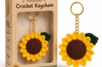 VARIQ Handmade Crochet Sunflower Keychain for Women & Girls, Cute Yellow Flower Key Ring Charm, Soft Yarn Knitted Gift, Bag Charm, Car Key Holder, Aesthetic Handmade Floral Accessory