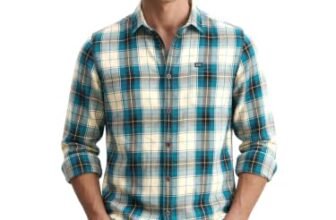 The Indian Garage co Men Green & White Checkered Slim Fit Casual Shirt