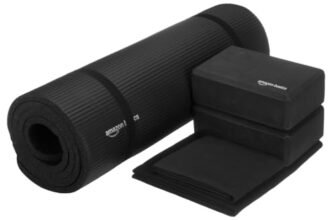 Amazon Basics NBR Yoga & Exercise Mat Kit with Belt, Blocks & Towels | 13 mm Extra Thick Cushioned Support | Non-Slip Textured Surface | Ideal for Fitness & Home Workouts | 180 x 61 cm | Black