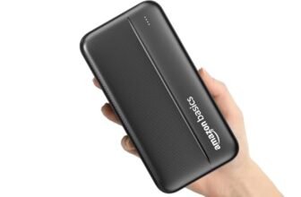 Amazon Basics 20000 mAh Power Bank | 22.5W Fast Charging | Dual Output & Input | Charge 3 Devices Simultaneously | for Smartphones, TWS Earbuds, Speakers, Tablets (Black), Micro USB Input