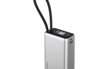 Stuffcool Giga Max Smallest 25000mAh 100W Power Bank, Built-in Type-C Cable, Charges MacBook Pros, laptops, supports Samsung Super Fast Charging 2.0; Smart TFT Display, Made in India, CE ROHS Approved