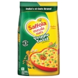 Saffola Masala Oats | 750g |Veggie Twist | Tasty, Anytime Snack | Ready in 3 mins | Millets Goodness- with Bajra & Jowar | No maida, No added preservatives | Oats helps manage weight