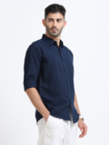 WHISQ Men Solid Casual Dark Blue Shirt